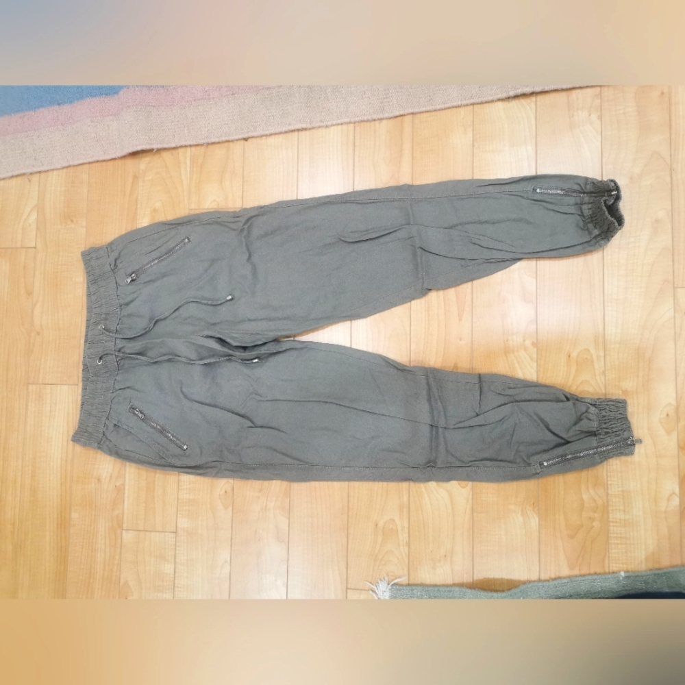 Cargo pants